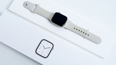 Apple Watch S7 giảm tới 9 triệu đồng