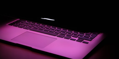 7 cách khắc phục tình trạng Macbook tự động bật cực hiệu quả