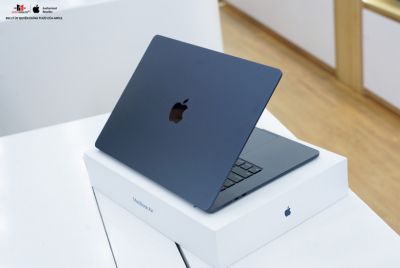 Dân văn phòng nên chọn MacBook Air M2 13inch hay 15inch?