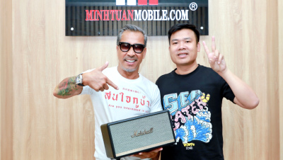 Fashionista Thuận Nguyễn hào hứng tậu loa Marshall