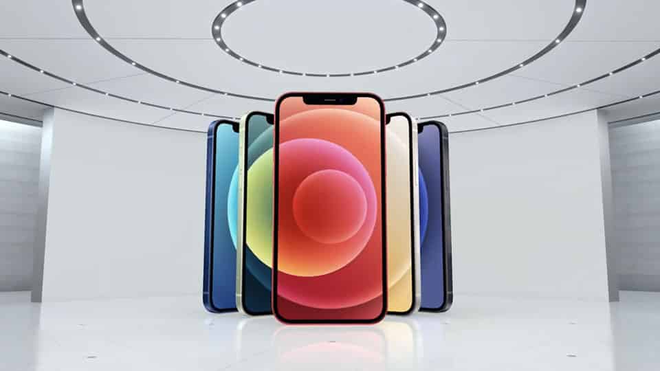Dự kiến những lô hàng iPhone về Việt Nam từ tháng 11 này sẽ không có adapter và tai nghe tặng kèm bên trong hộp
