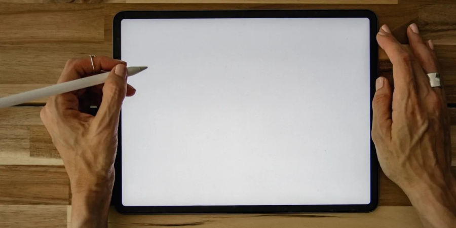 iPad tắt nguồn đột ngột: Nguyên nhân và 9 cách khắc phục triệt để nhất
