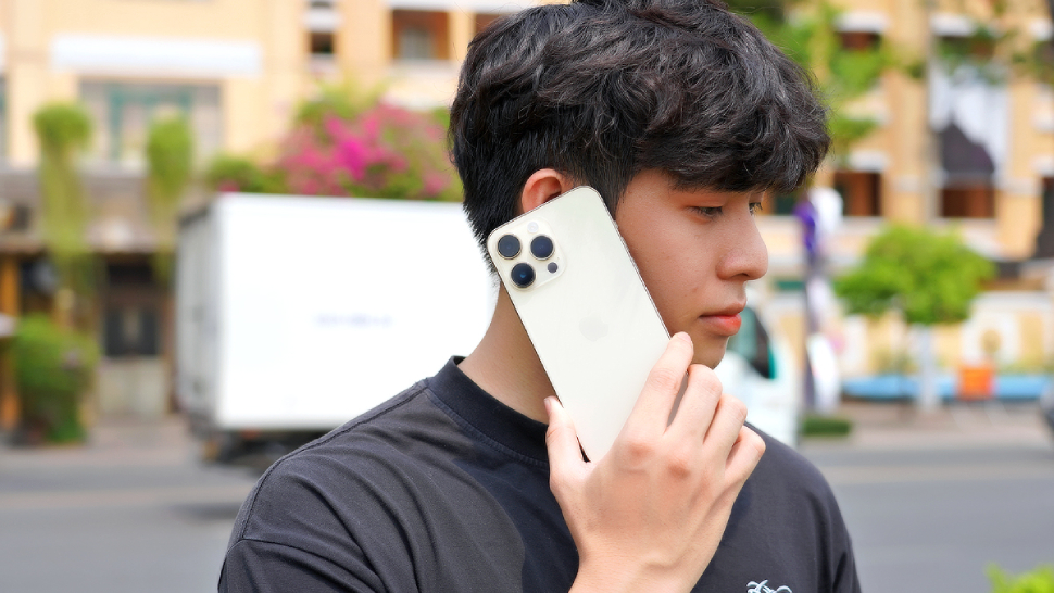 Làm thế nào nếu cập nhật iOS 16.4.1 bị nóng máy khi sạc?