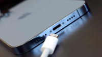 Những thiết bị sở hữu cổng Lightning cuối cùng của Apple