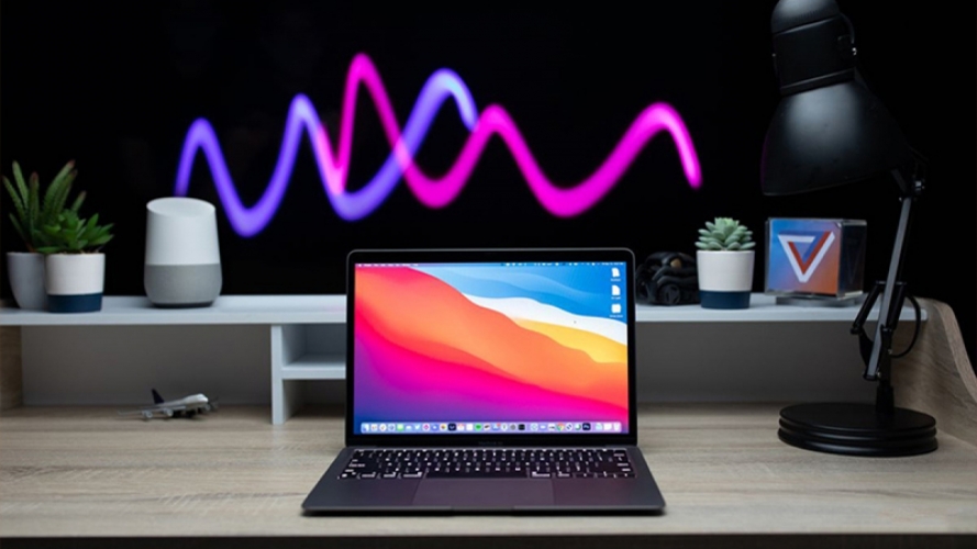MacBook Pro tương lai có thể sẽ có màn hình gập, “iPhone Fold” sắp ra mắt vào năm 2025