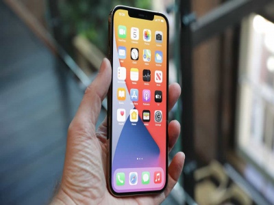 So sánh MacBook Pro 13 inch M1 và MacBook Pro 13 inch Intel: Món hời từ Apple không nên bỏ lỡ!
