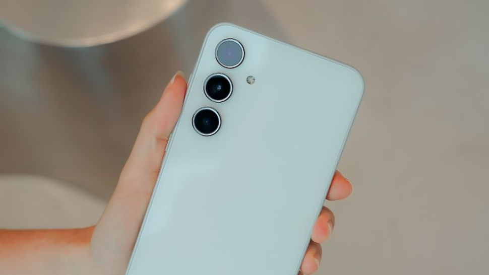 Mẹo giúp điện thoại Samsung luôn chạy mượt mà