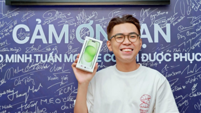 Minh Dự tậu ngay iPhone 15 xanh lá tại Minh Tuấn Mobile