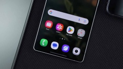Samsung Gallery lột xác với AI trong One UI 7.0