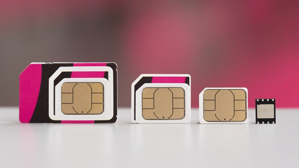 SIM thường, Micro SIM, Nano SIM, eSIM có gì khác nhau?