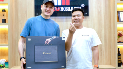 Thủ thành Đặng Văn Lâm chọn loa Marshall