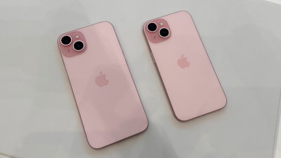 Trên tay siêu phẩm iPhone 15 Plus của Apple