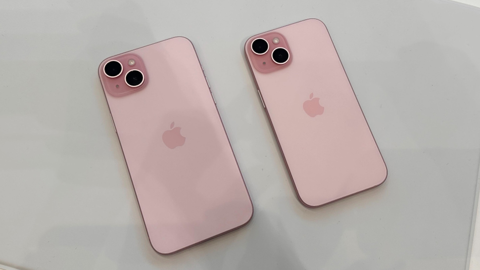 Trên tay siêu phẩm iPhone 15 Plus của Apple