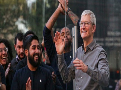 Tim Cook: 'Nhân viên Apple làm việc trực tuyến hiệu quả'