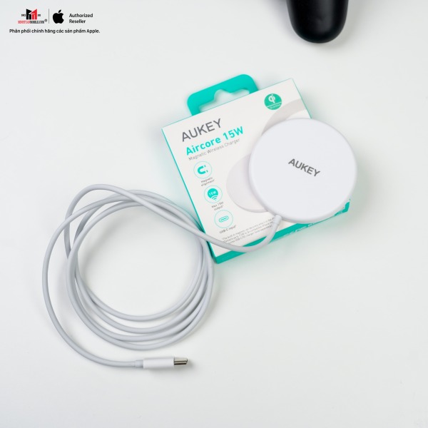 LCA1. - Đế sạc không dây Aukey 15W LCA1 - 9