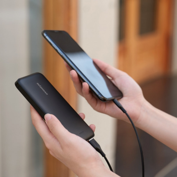 IP10SABLK - Pin sạc dự phòng Innostyle 10.000 mAh PowerGo Smart Ai - 11