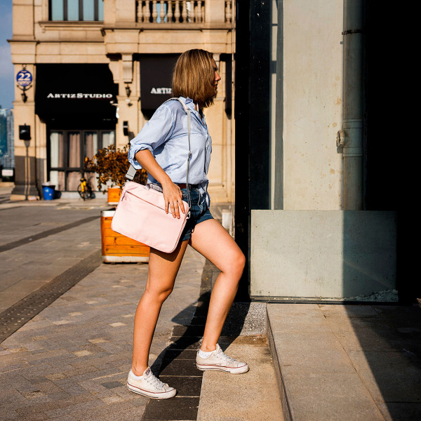 A45C01G - Túi chống sốc MacBook 13 14 inch Tomtoc Messenger Bags - 14