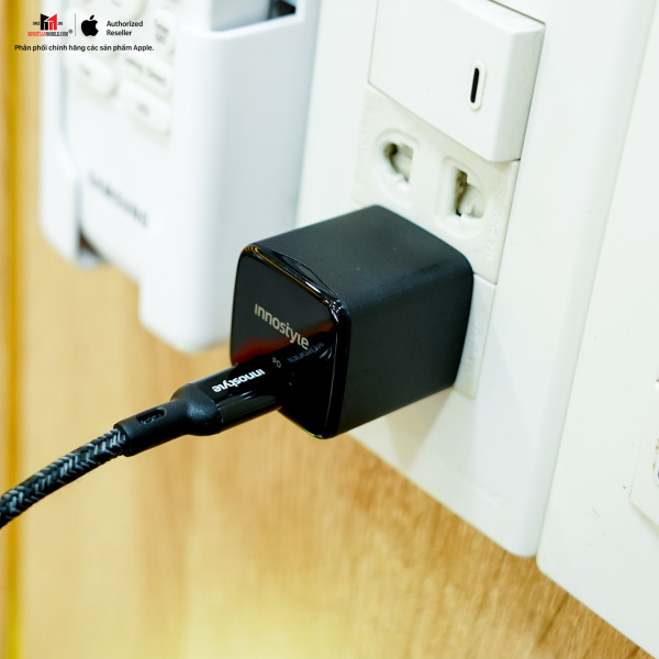 IMC20PDWHI - Cốc sạc nhanh Innostyle 20W Type-C Ultra Minicube - 5