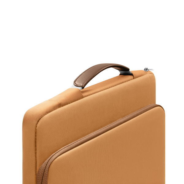 A14D2Y1 - Túi chống sốc MacBook Pro 14 inch Tomtoc Briefcase Bronze - 7