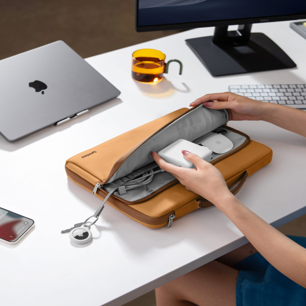 A14D2Y1 - Túi chống sốc MacBook Pro 14 inch Tomtoc Briefcase Bronze - 11