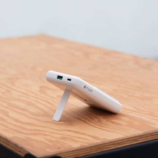 MMAGAIR12BK - Pin sạc dự phòng Mazer 10.000 mAh 20W Infinite Boost Mag Stand Mini - 6