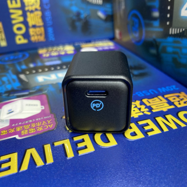 A2366 - Cốc sạc nhanh Dekey 20W Power Pioneer - 5